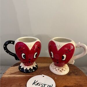 Johanna Parker sweetHeart-Shaped Face Mugs Set